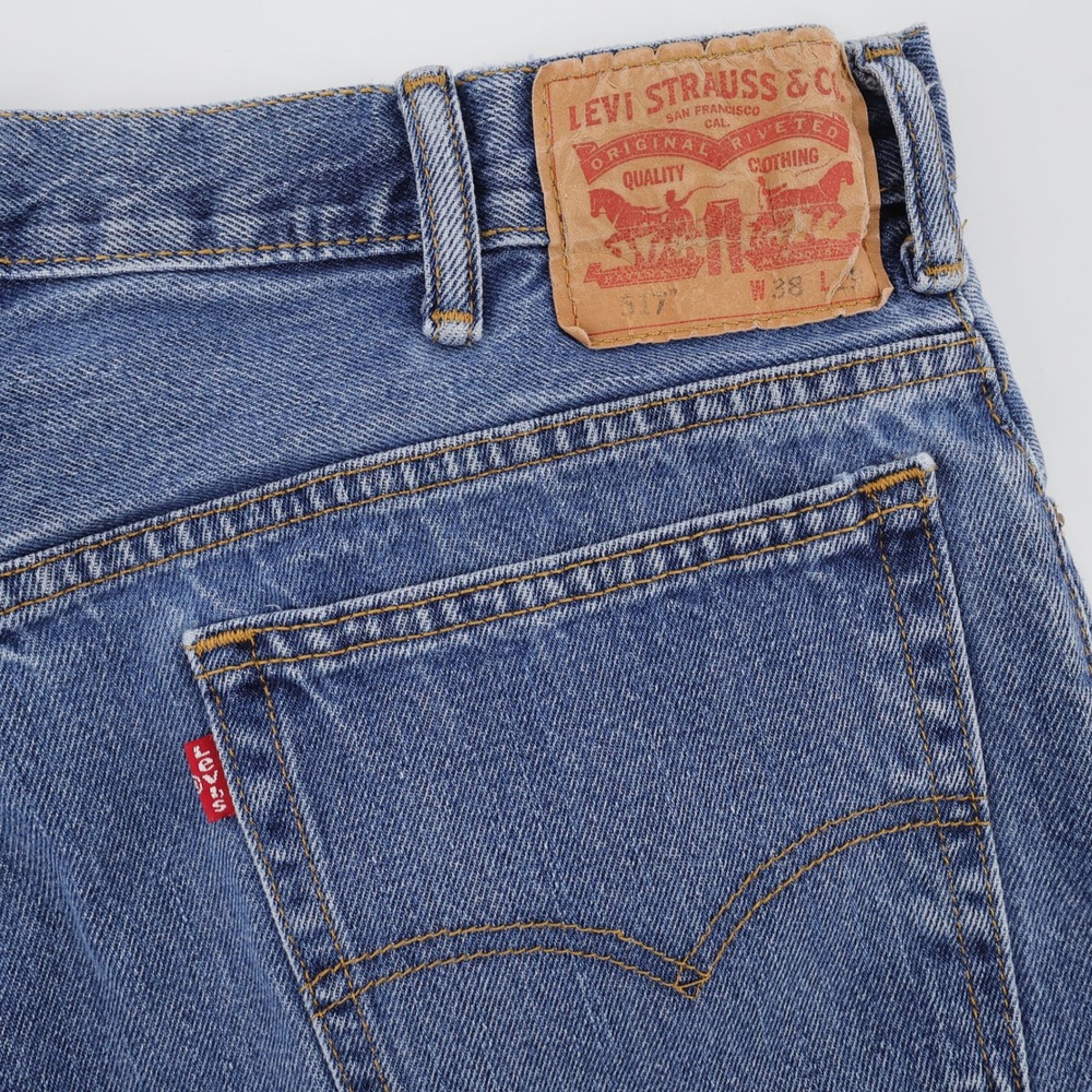 Levi's 517 Bootcut Jeans Medium Wash Blue Mens Measures 36x28 1/2